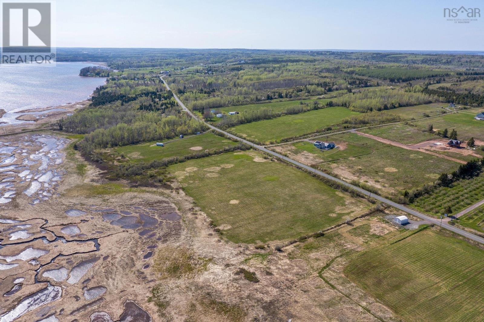 Property 3 of 22 of Malagash Road
