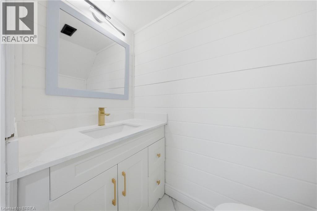 47 WALNUT Street, Brantford, Ontario, N3T1H1 — Photo 25