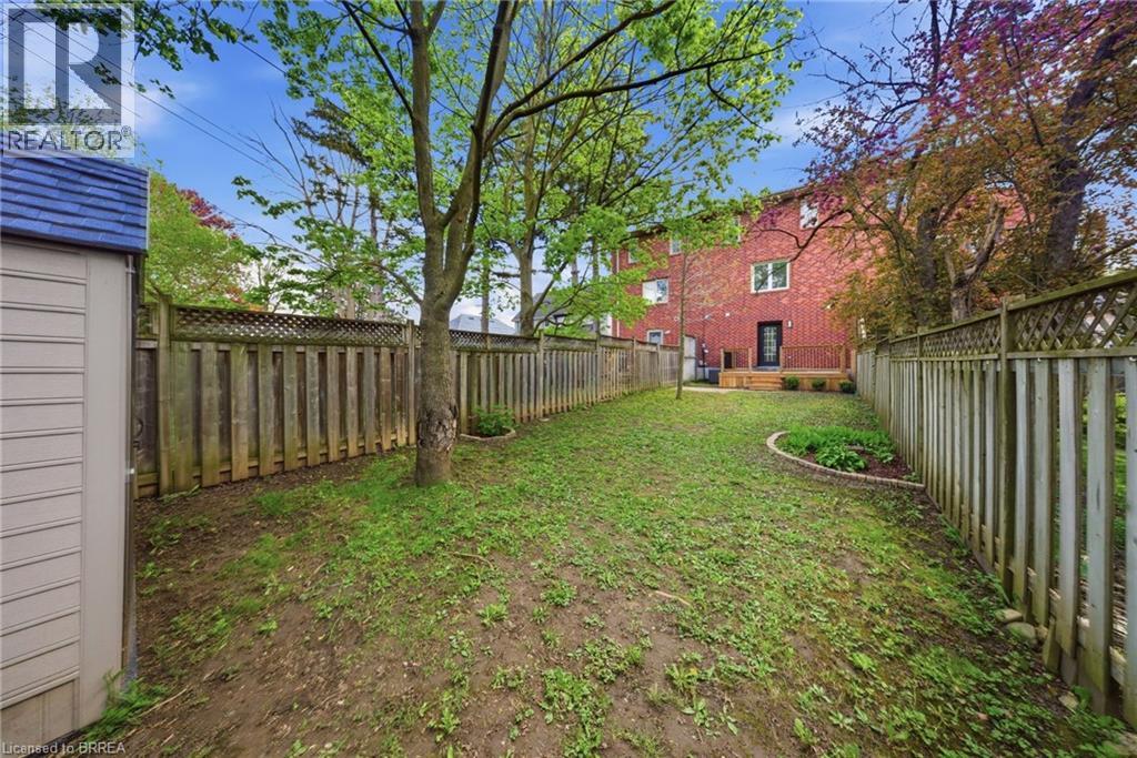 47 WALNUT Street, Brantford, Ontario, N3T1H1 — Photo 30