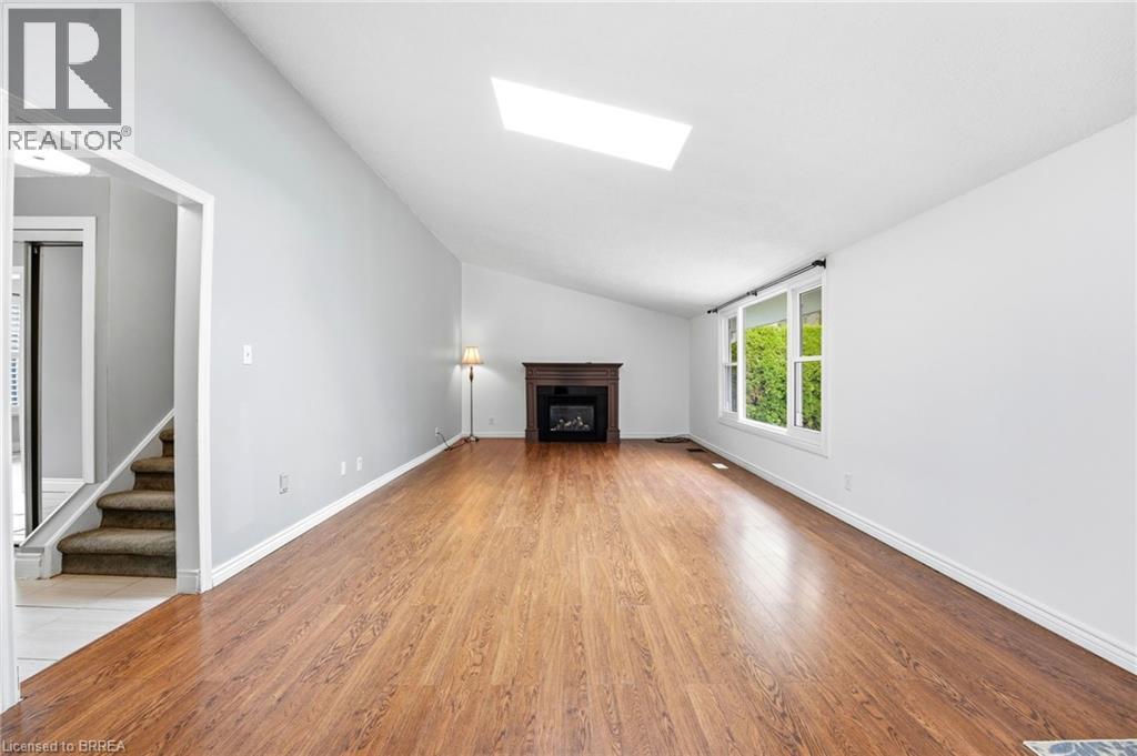 343 BRANTWOOD PARK Road - 8