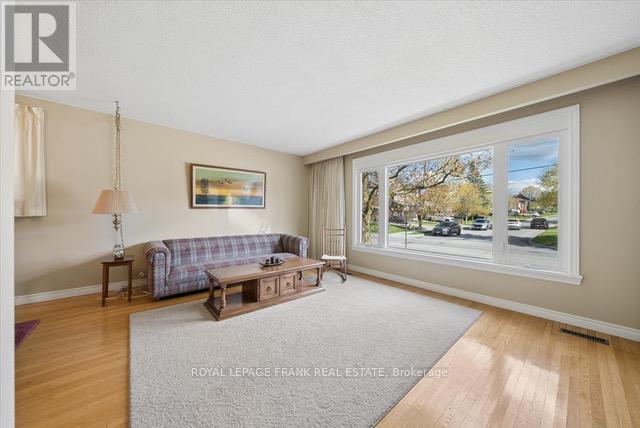87 MILL STREET - 6