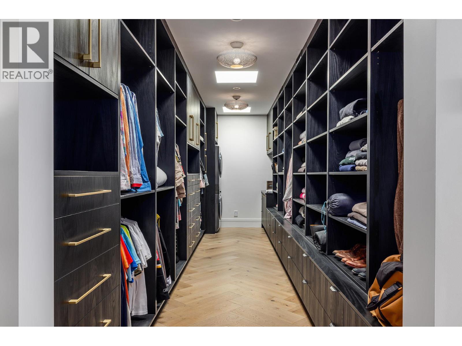  10248 Beacon Hill Drive, Lake Country