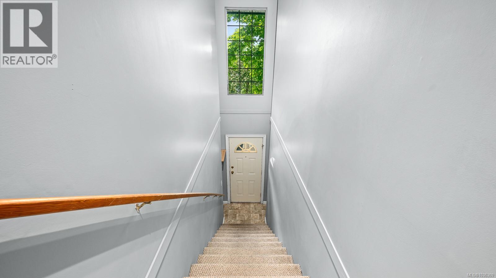 #303 2767 Muir Rd - 15