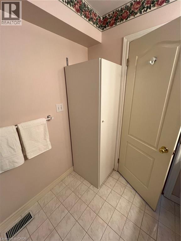 47 MAIN Street N Unit# 34, Waterdown, Ontario, L0R2H0 — Photo 24