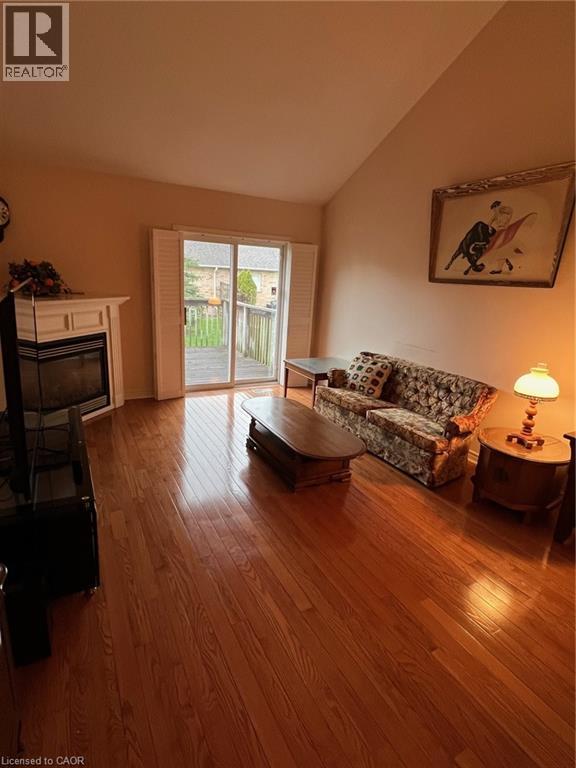 47 MAIN Street N Unit# 34, Waterdown, Ontario, L0R2H0 — Photo 21