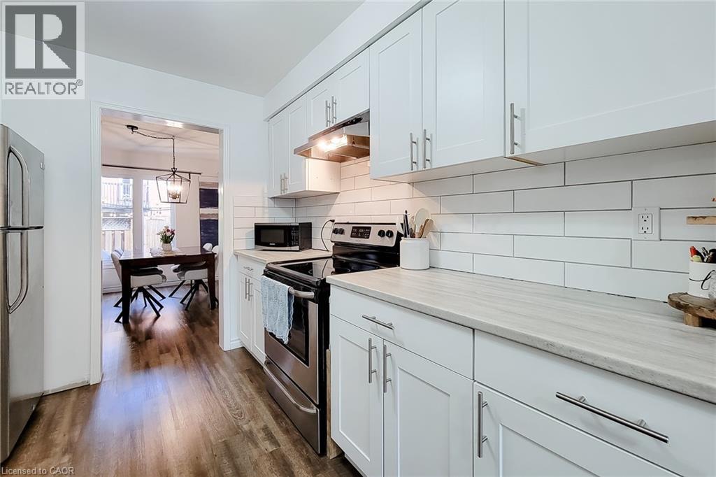 #14 7 DAVIDSON Boulevard - 16