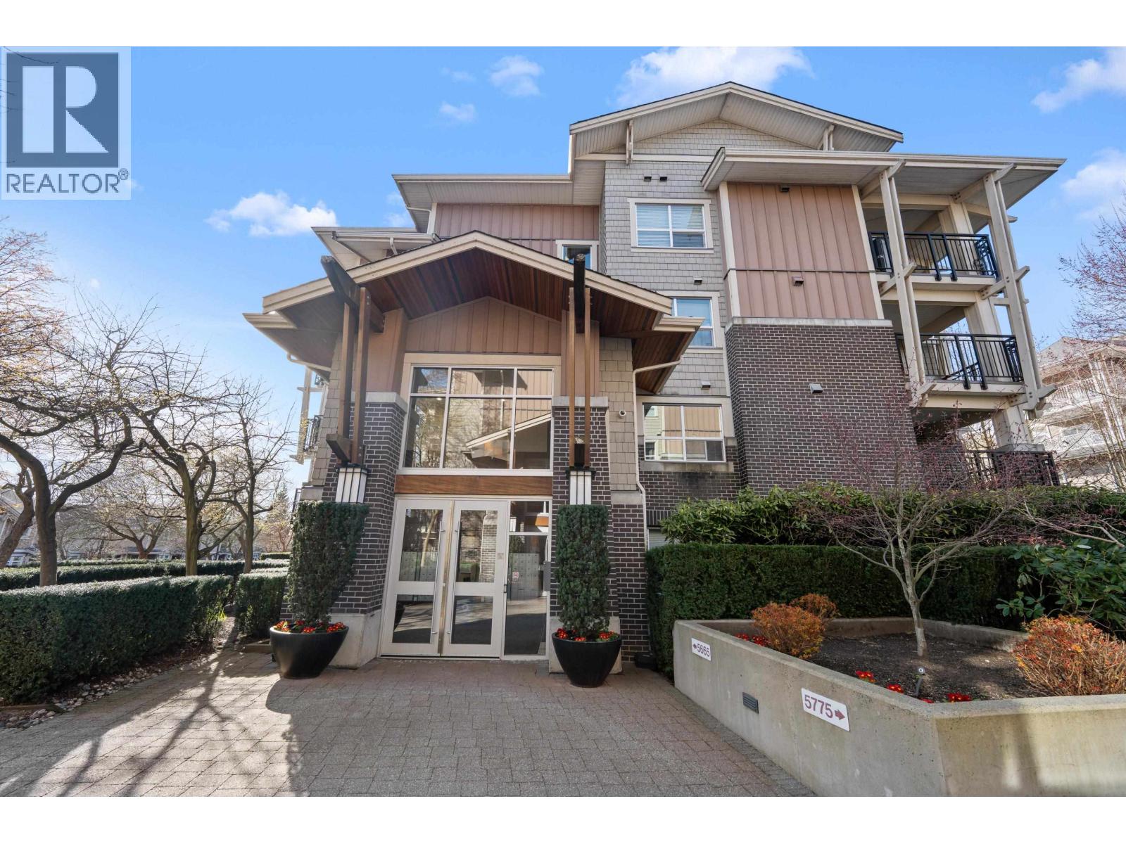 205 5665 IRMIN STREET — photo 3
