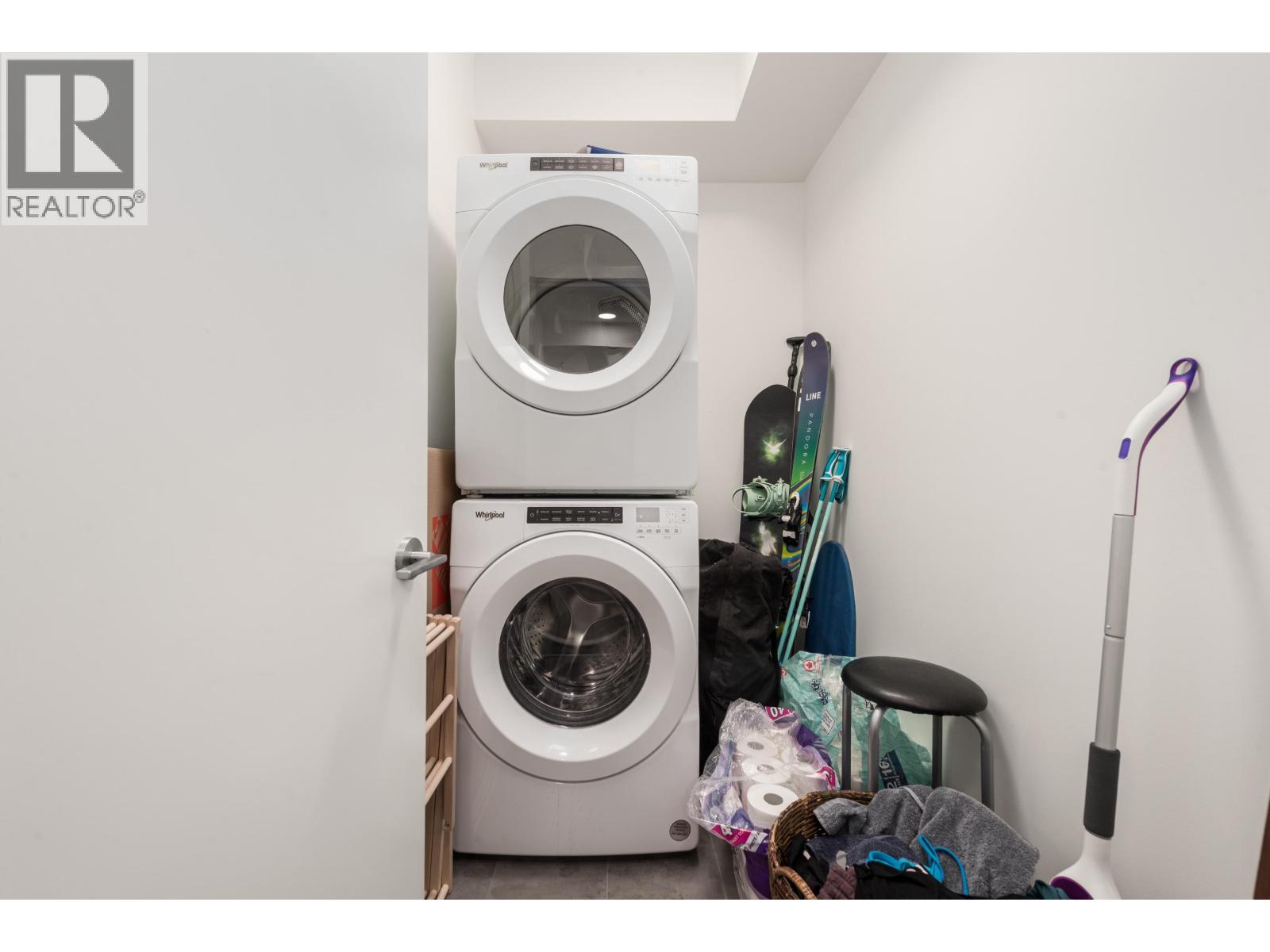 2 Bed, 1 Bath Apartment for Sale in Squamish – 402 37994 SECOND AVENUE, Squamish – MLS# R3122469 - Image 22