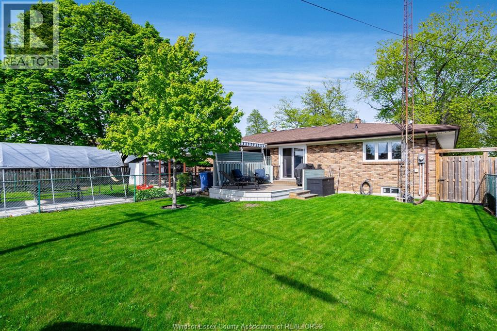 11 Lutsch STREET, Leamington, Ontario, N8H4K3 — Photo 14