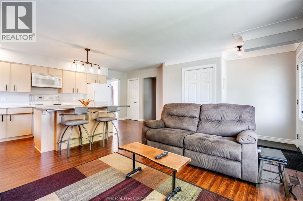 11 Lutsch STREET, Leamington, Ontario, N8H4K3 — Photo 6