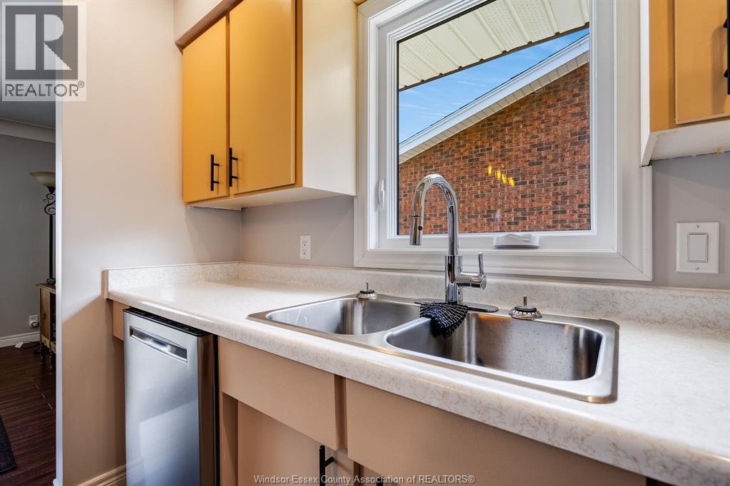 11 Lutsch STREET, Leamington, Ontario, N8H4K3 — Photo 16