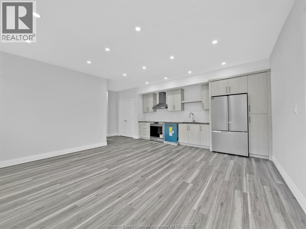 3549 PETER STREET, Windsor, Ontario, N9C1J6 — Photo 12