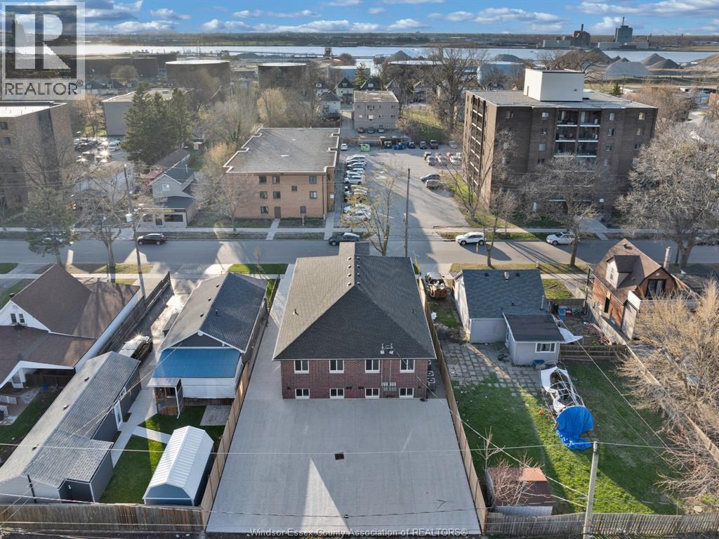 3549 PETER STREET, Windsor, Ontario, N9C1J6 — Photo 3