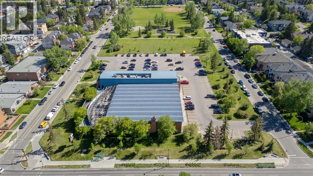 1932 27 Street SW - 25