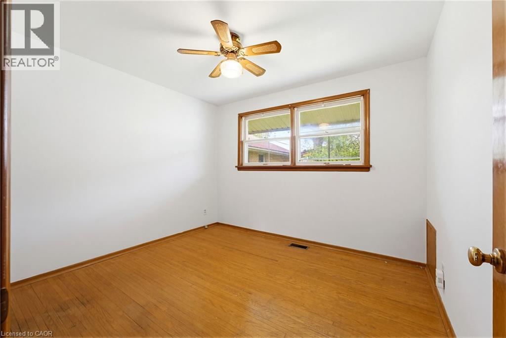 594 KRUG Street, Kitchener, Ontario, N2B1L7 — Photo 11