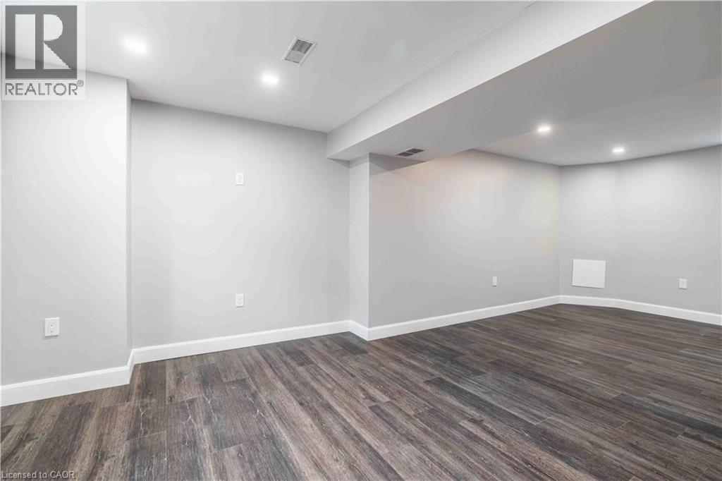 42 SHARON Avenue Unit# 2, Hamilton, Ontario, L8T1E3 — Photo 20