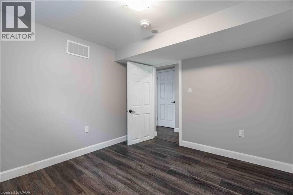 42 SHARON Avenue Unit# 2, Hamilton, Ontario, L8T1E3 — Photo 12