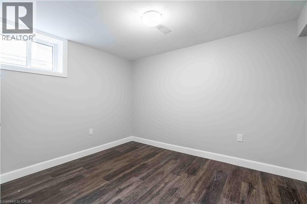 42 SHARON Avenue Unit# 2, Hamilton, Ontario, L8T1E3 — Photo 9