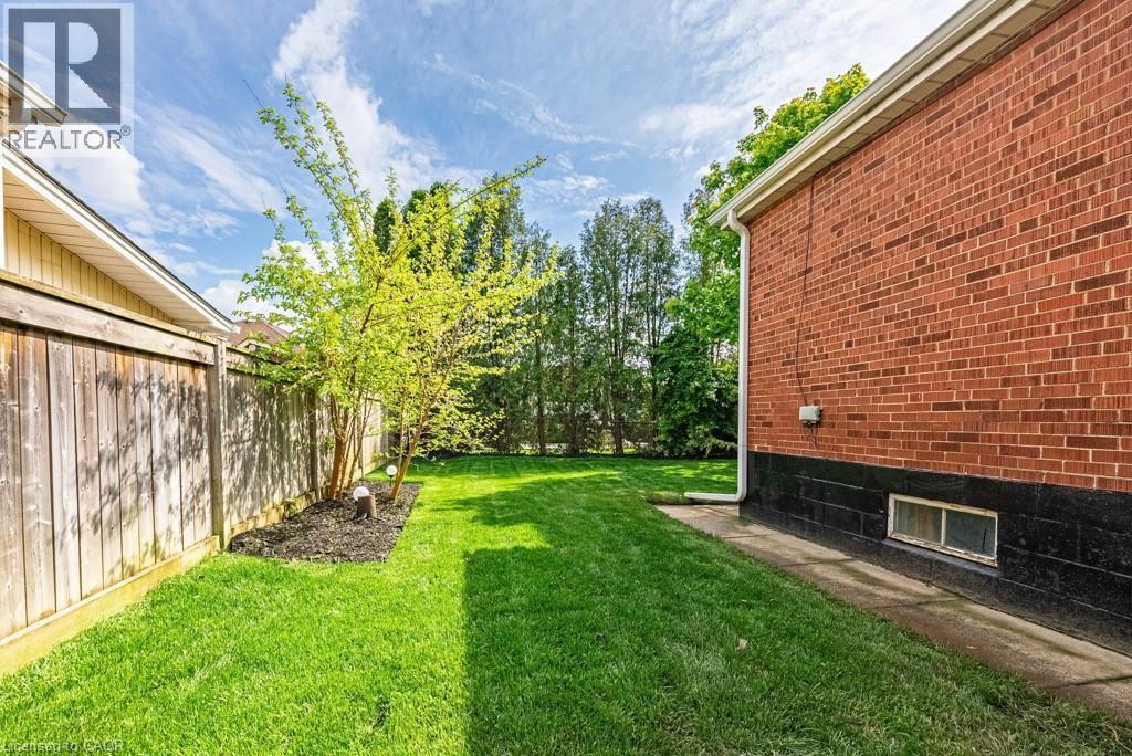 42 SHARON Avenue Unit# 2, Hamilton, Ontario, L8T1E3 — Photo 19