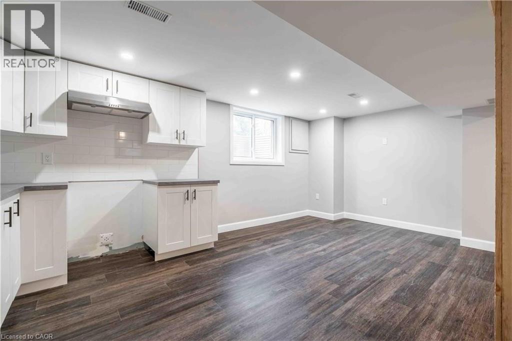 42 SHARON Avenue Unit# 2, Hamilton, Ontario, L8T1E3 — Photo 22