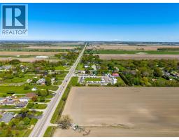 2053 London Line, Sarnia, ON N7T7H2 Photo 12