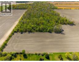 2053 London Line, Sarnia, ON N7T7H2 Photo 7