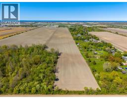 2053 London Line, Sarnia, ON N7T7H2 Photo 8