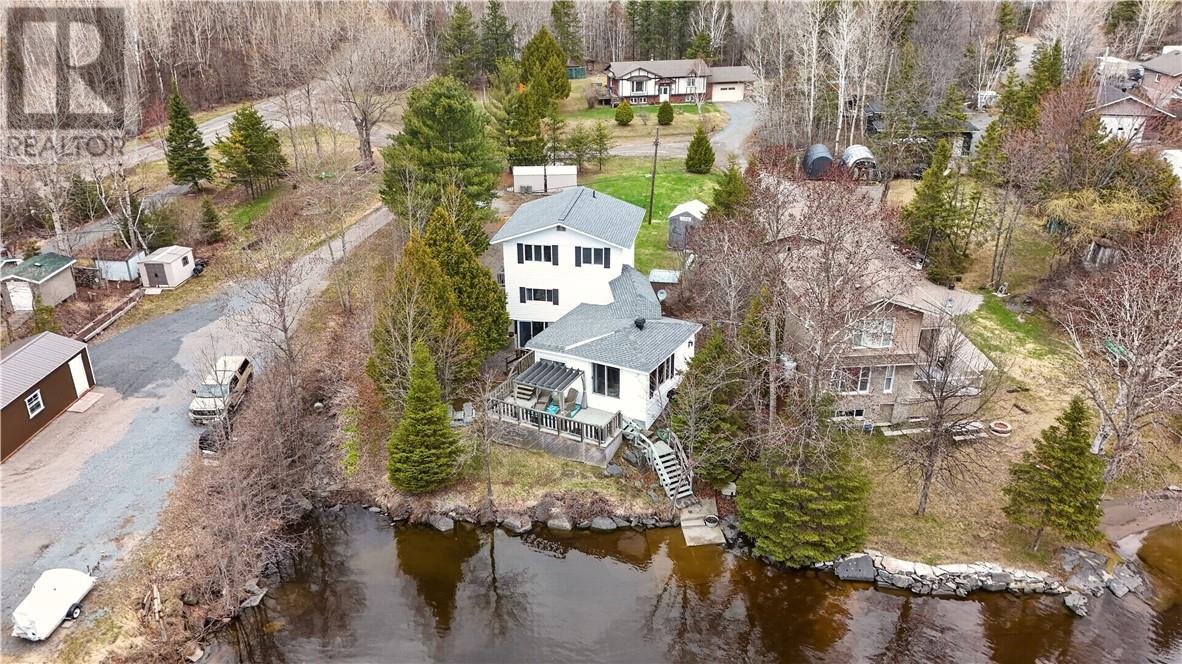 6 Eugenie Road, Azilda, Ontario, P0M1B0 — Photo 24