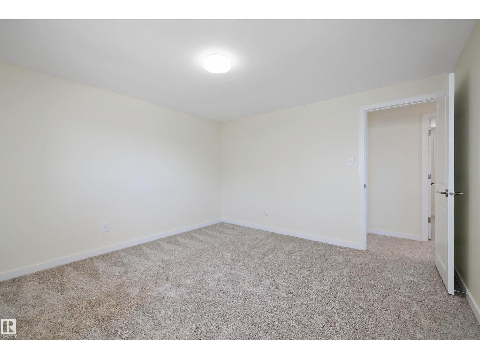 4207 113 ST NW, Edmonton