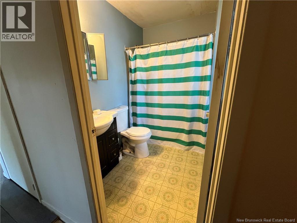 519 Salisbury Road - 8