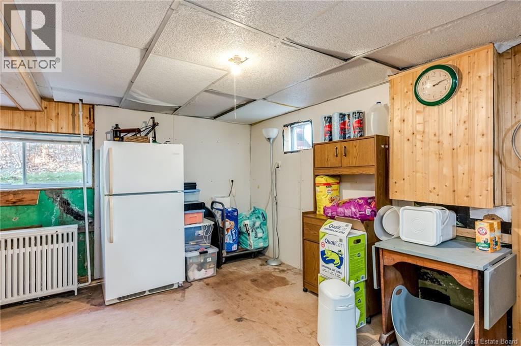 16 Field Road — photo 34