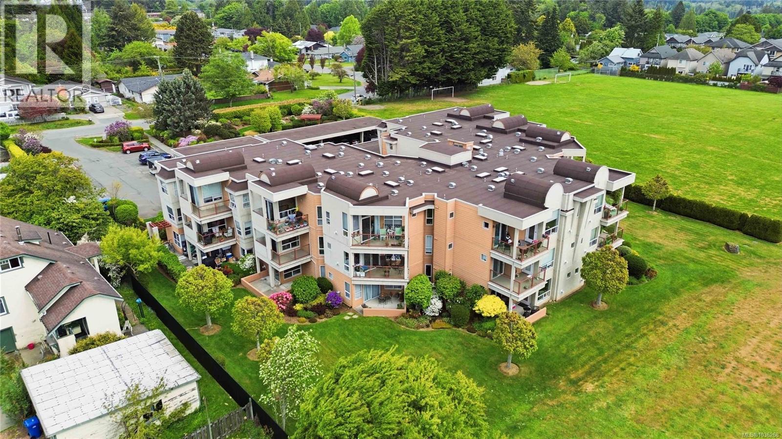 #102 6585 Country Rd - 41