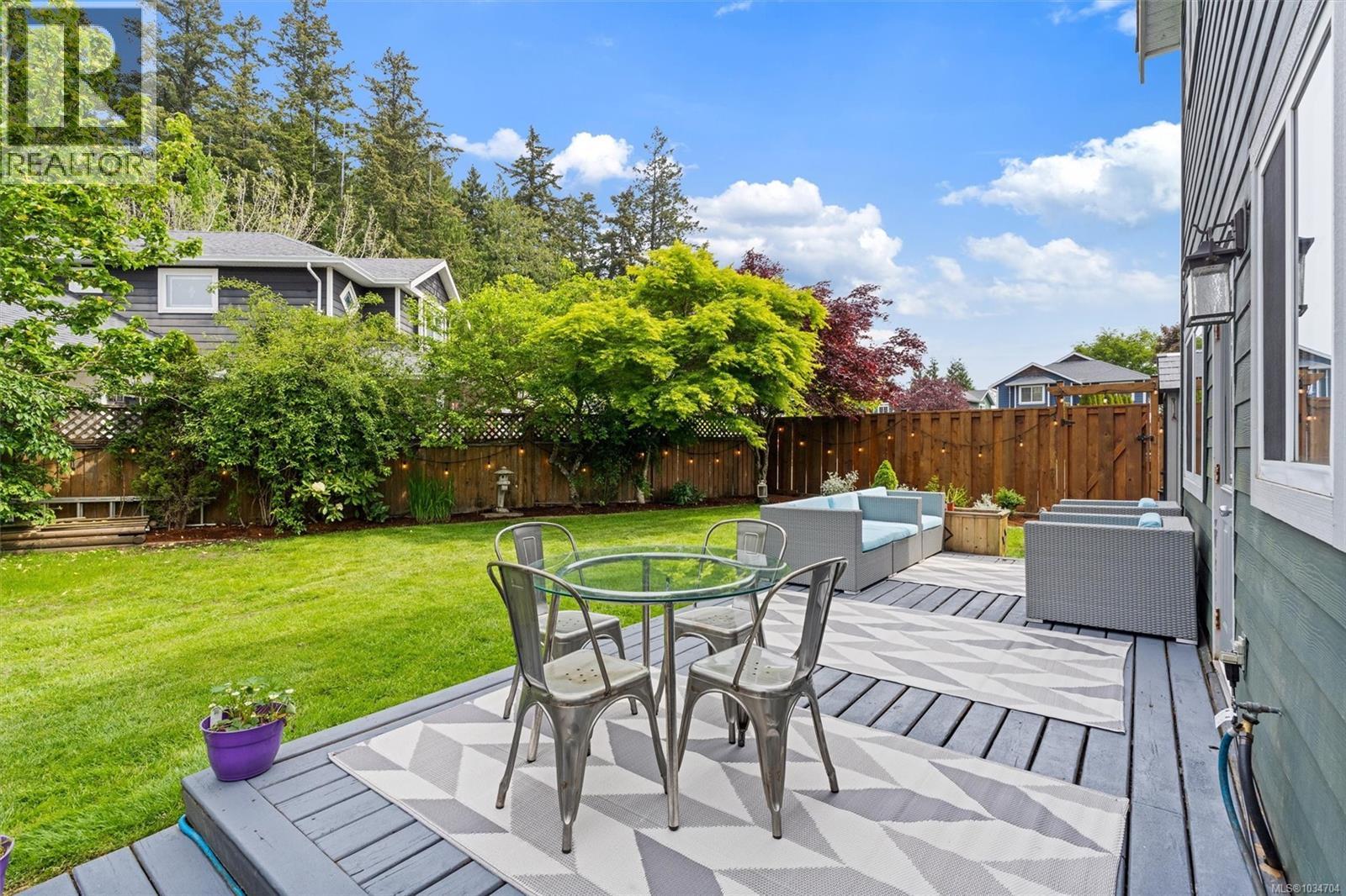 3439 Pattison Way - 32