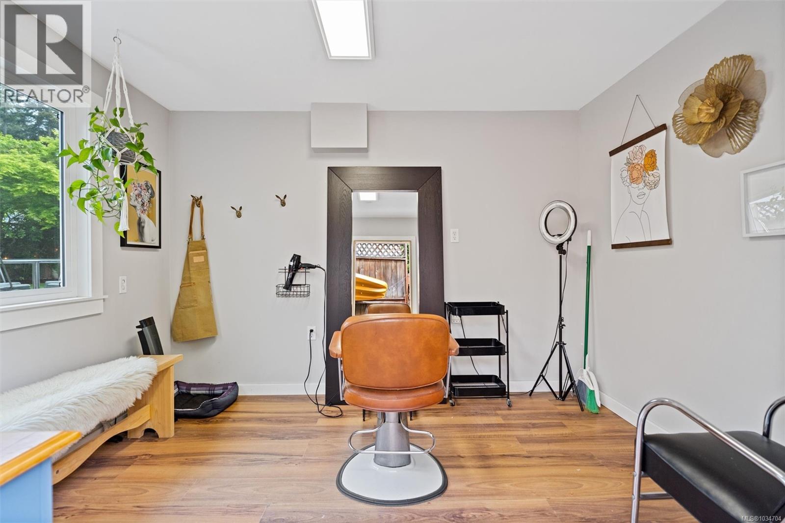 3439 Pattison Way - 36