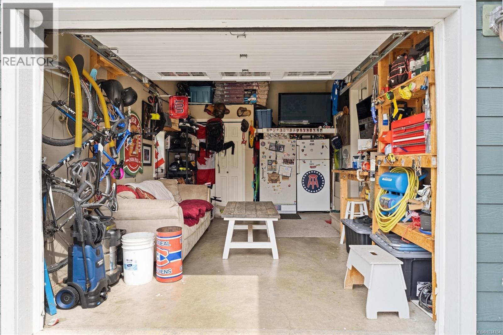 3439 Pattison Way - 38