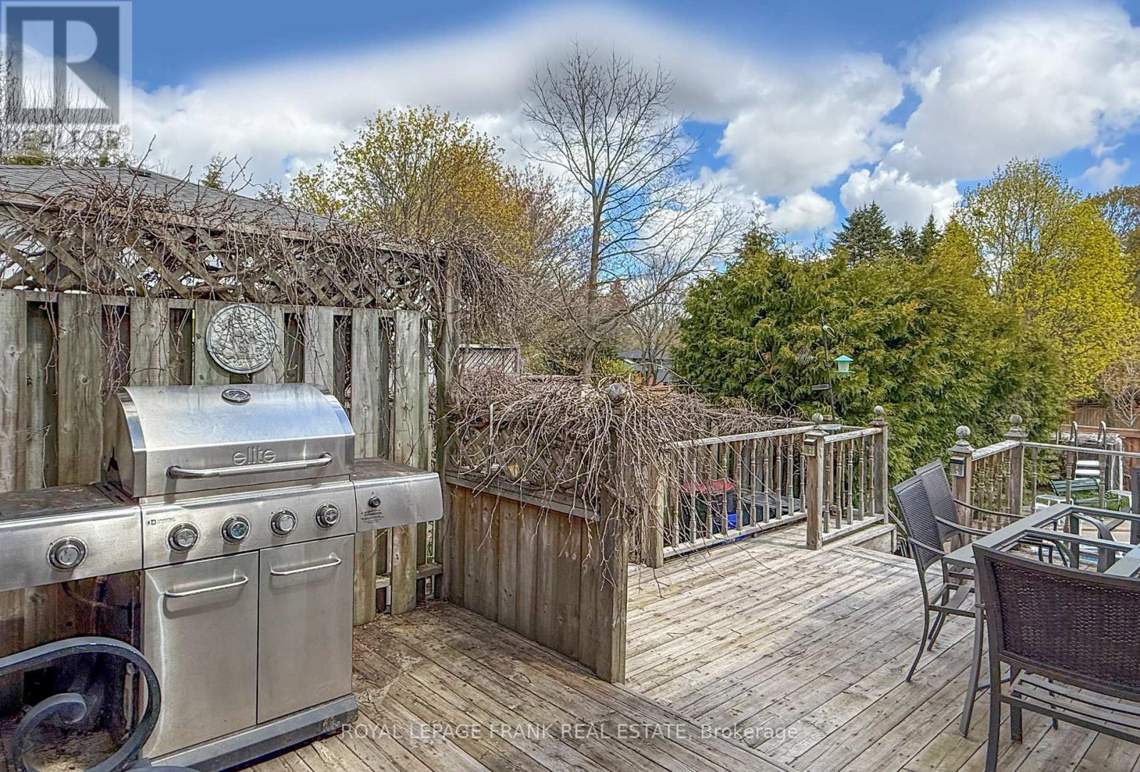 87 CEDAR STREET N - 33