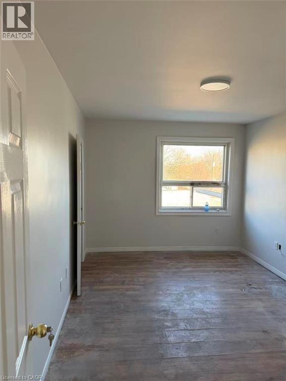 210 PARKDALE Avenue N Unit# 2, Hamilton, Ontario, L8H5X5 — Photo 5