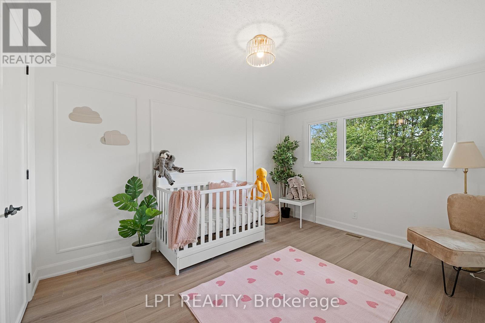 19 MOORCROFT ROAD - 21