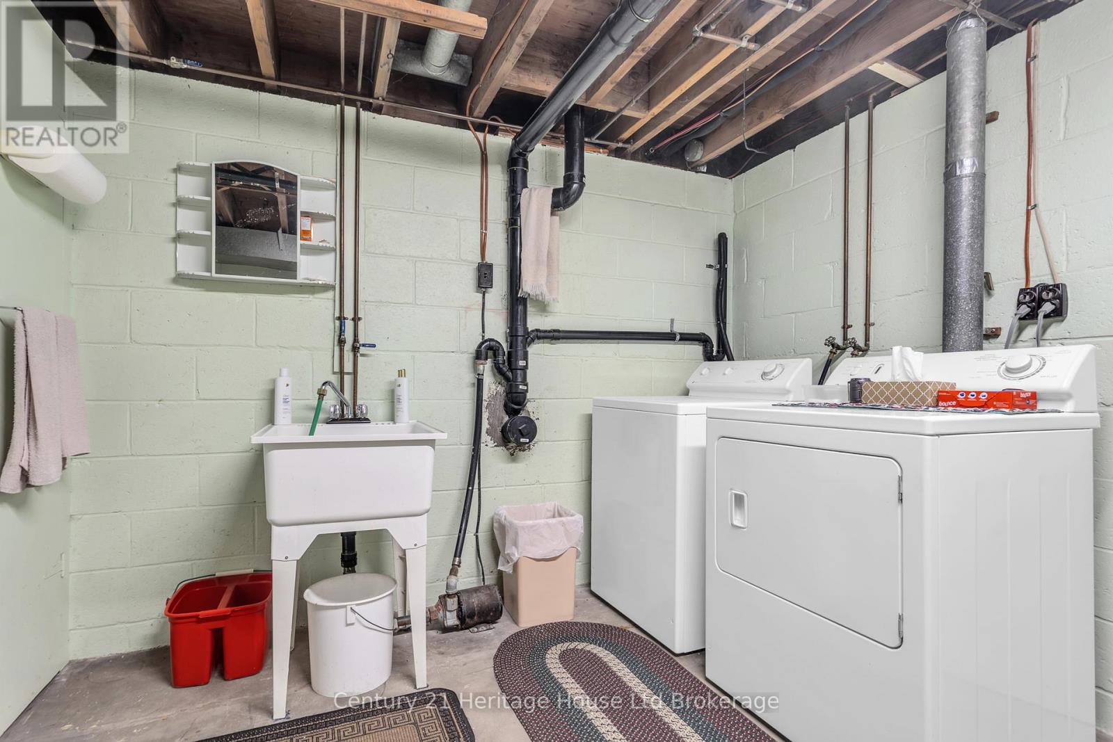 2-bedroom home for sale at 88 POTTERS ROAD, Tillsonburg ON · photo 17 of 35