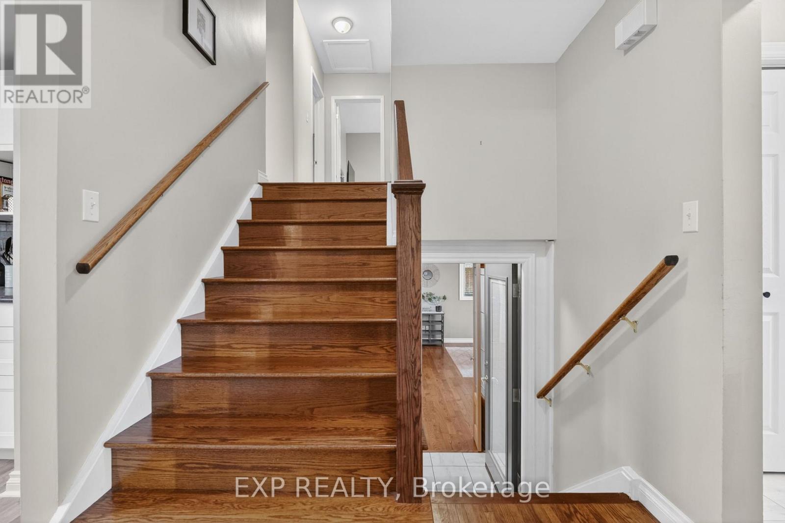 3510 YALE CRESCENT - 17