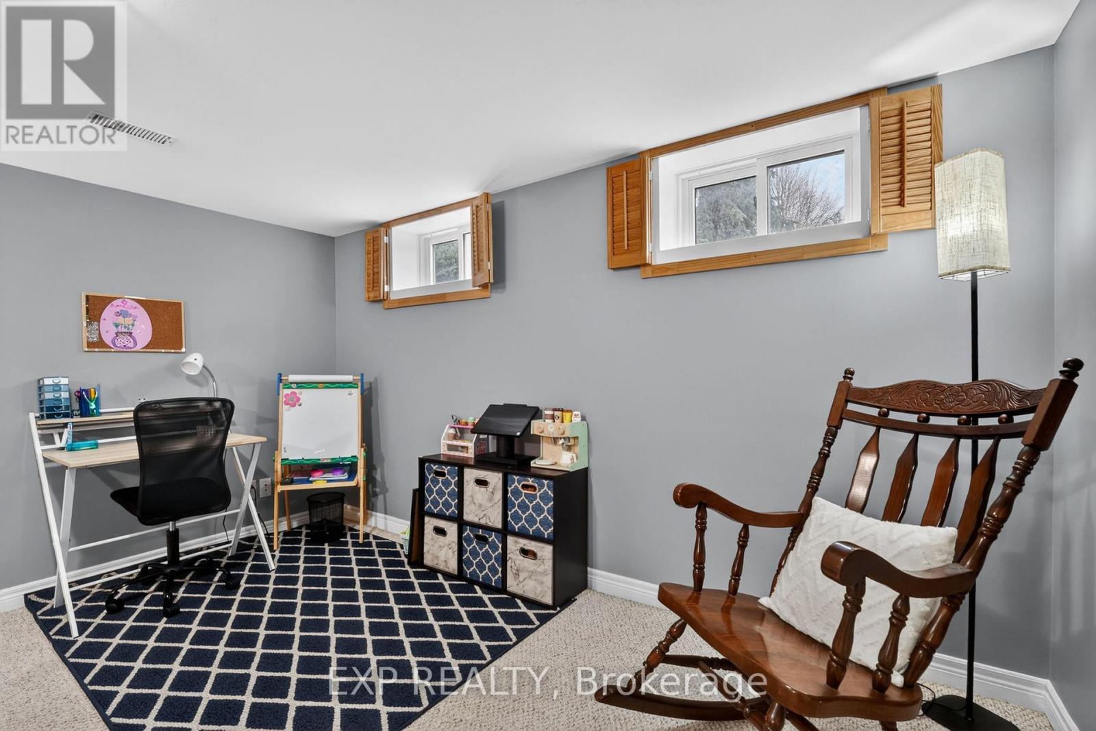 3510 YALE CRESCENT - 37