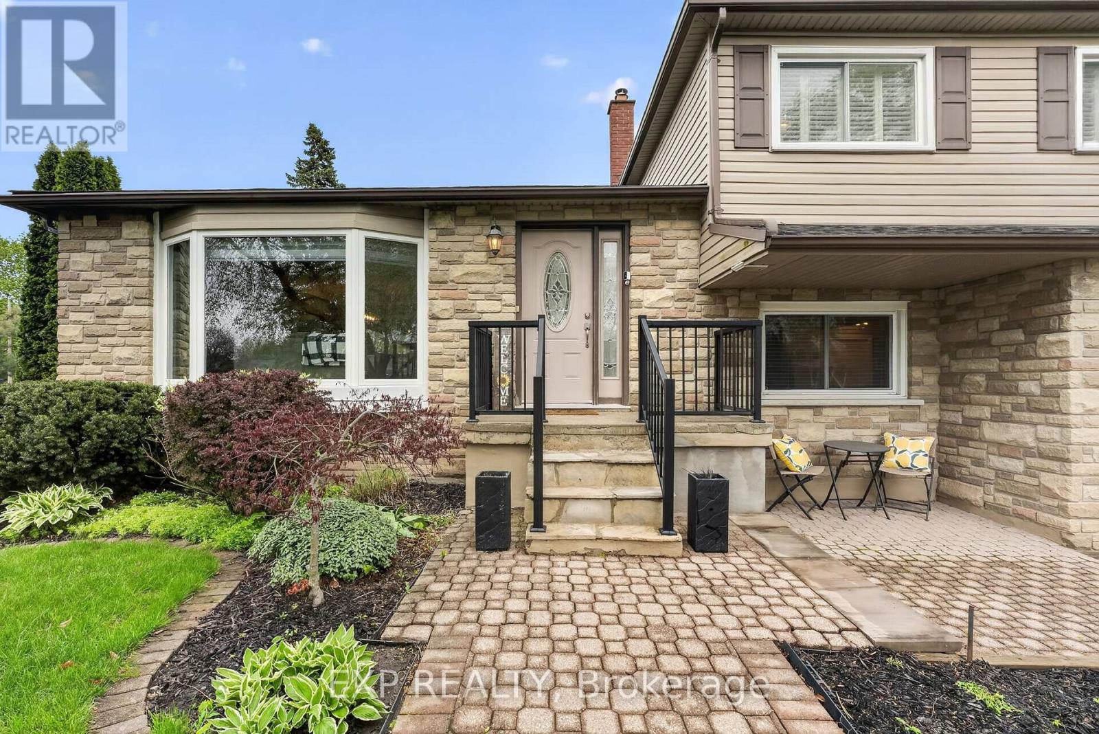 3510 YALE CRESCENT - 4