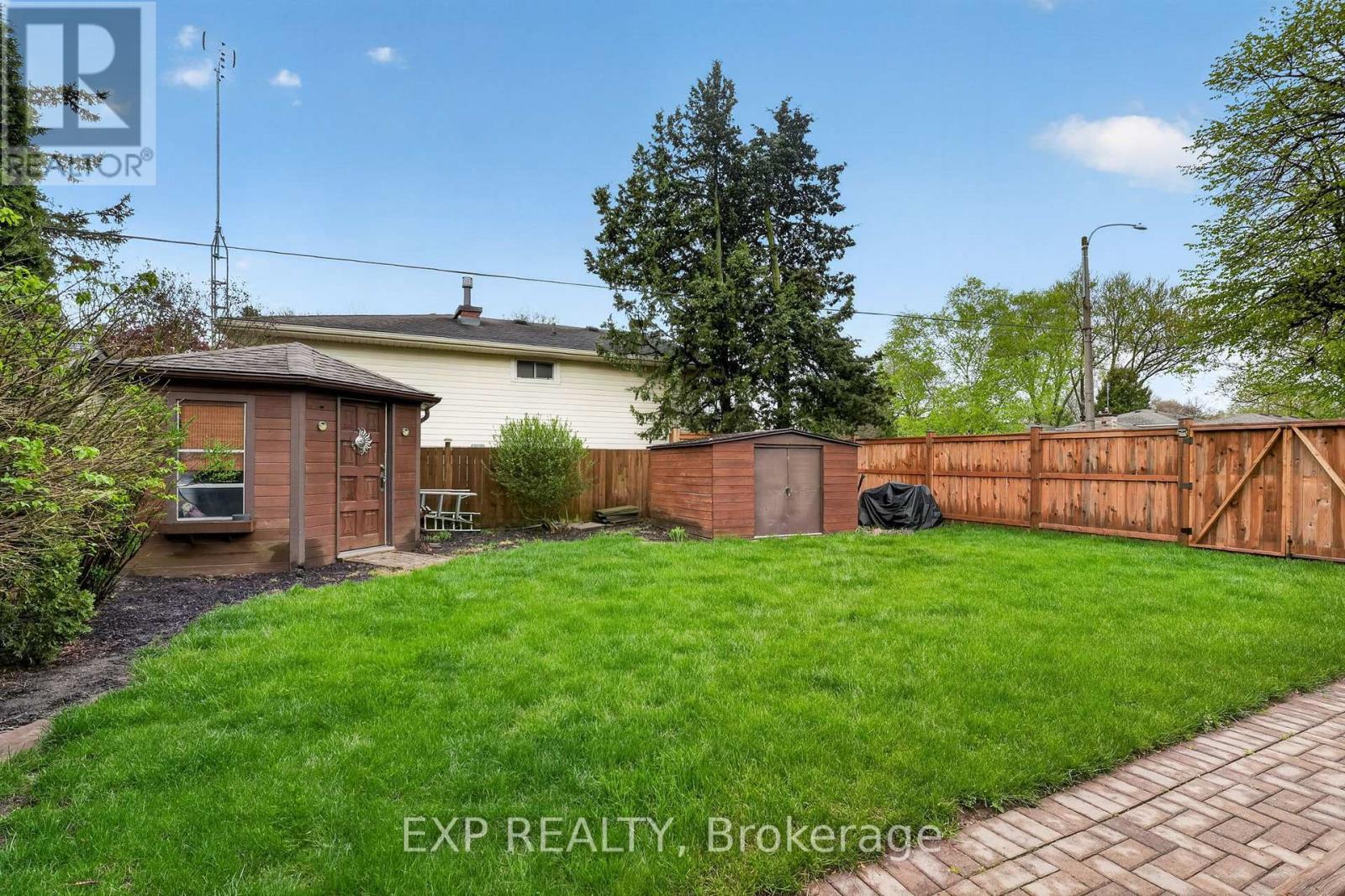 3510 YALE CRESCENT - 45