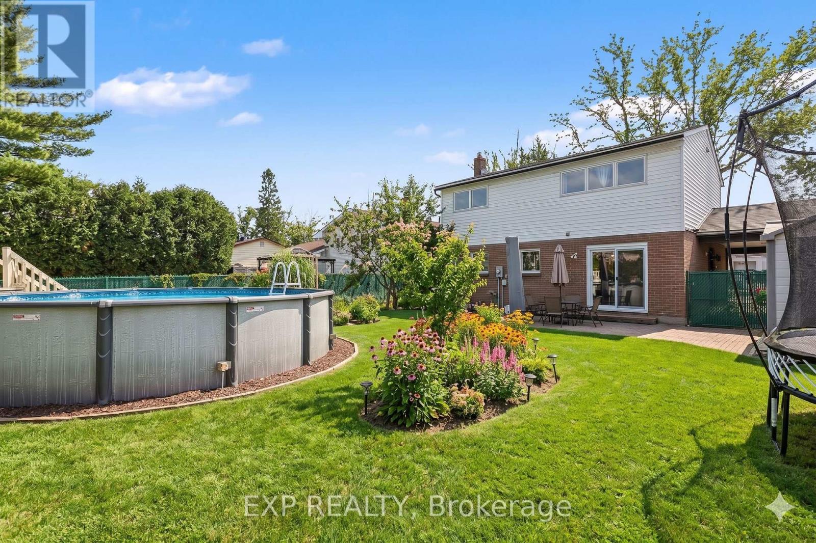 2332 OGILVIE ROAD - 33