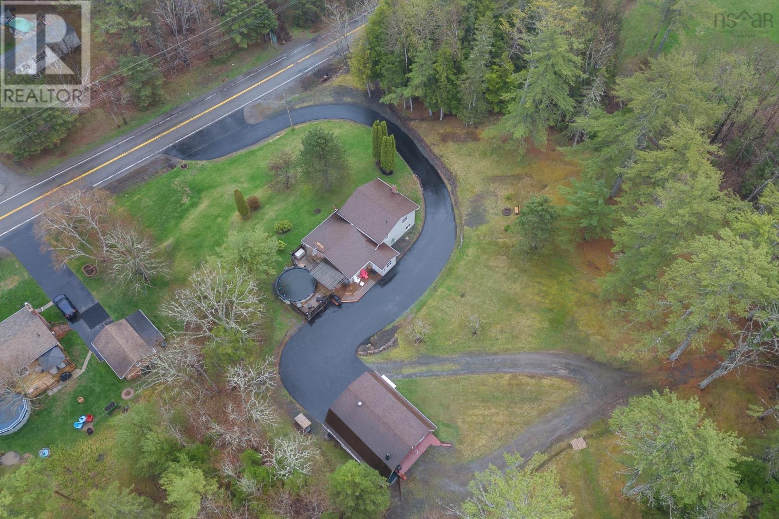 Property 8 of 49 of 6054 Highway 1