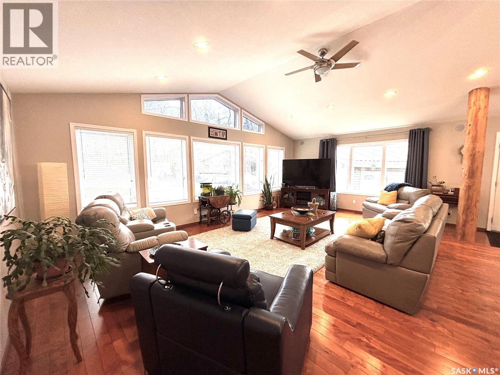 412 Mary Anne PLACE - 12