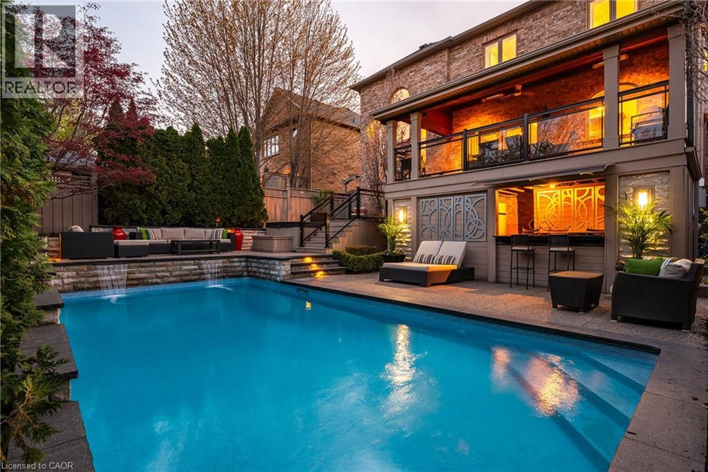 1392 CLEARWATER Crescent - 3