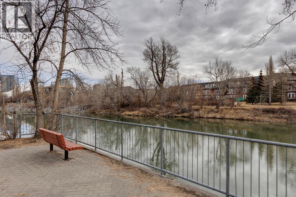 #102 120 24 Avenue SW - 21