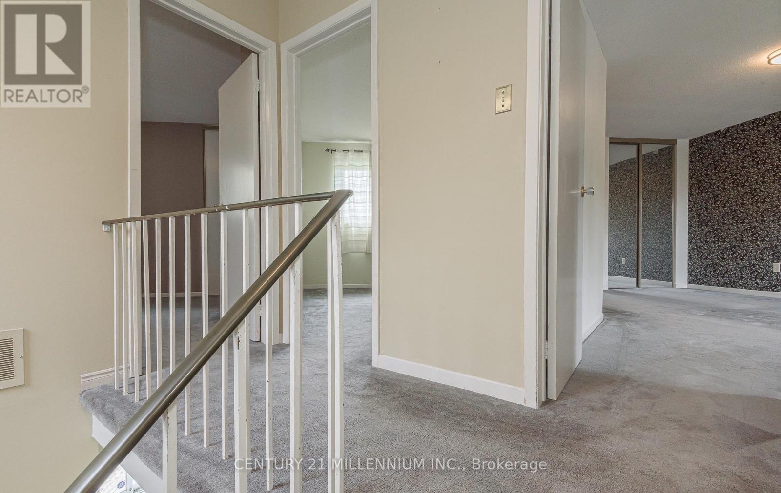 3 LONGBOURNE CRESCENT - 16
