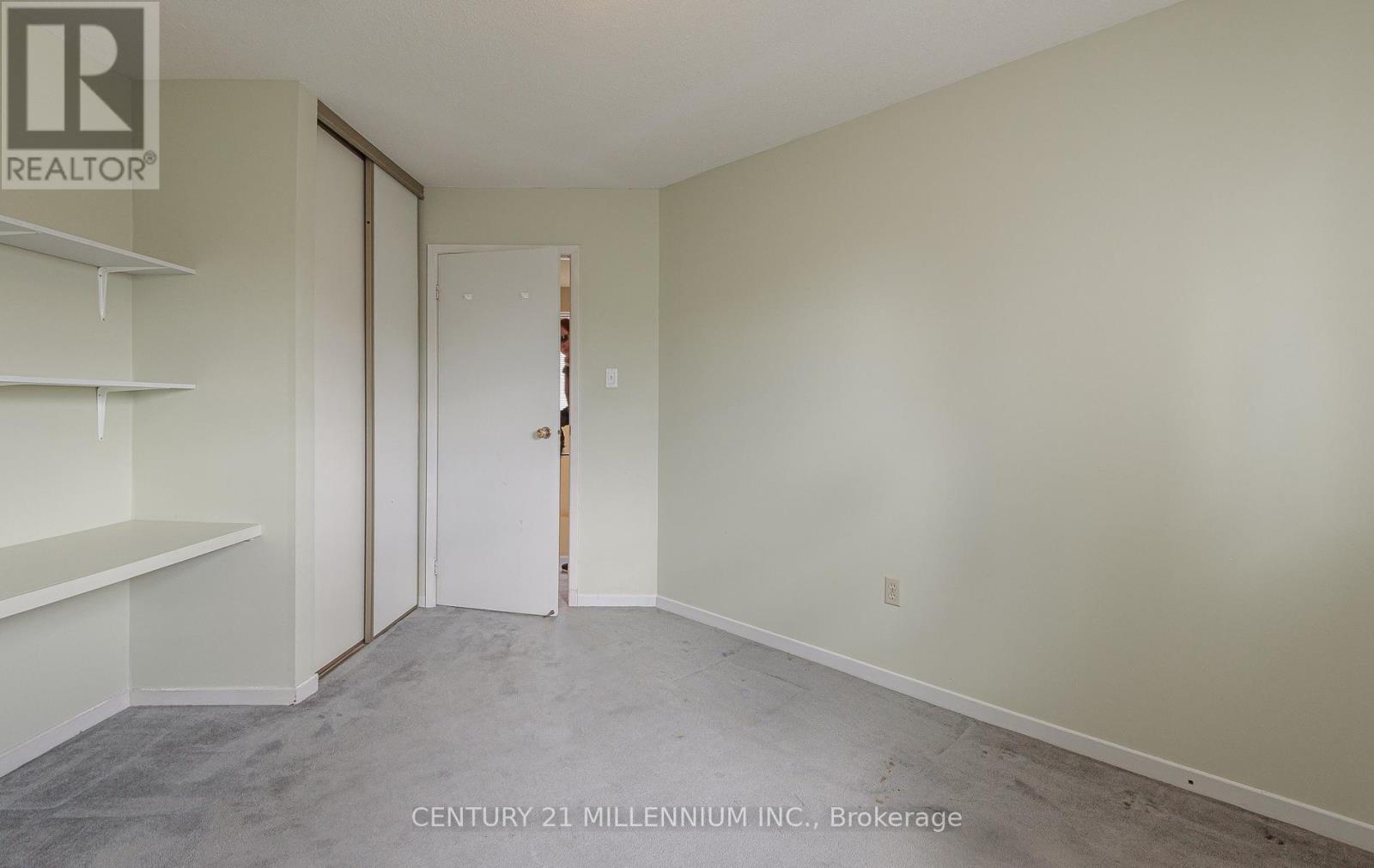 3 LONGBOURNE CRESCENT - 23